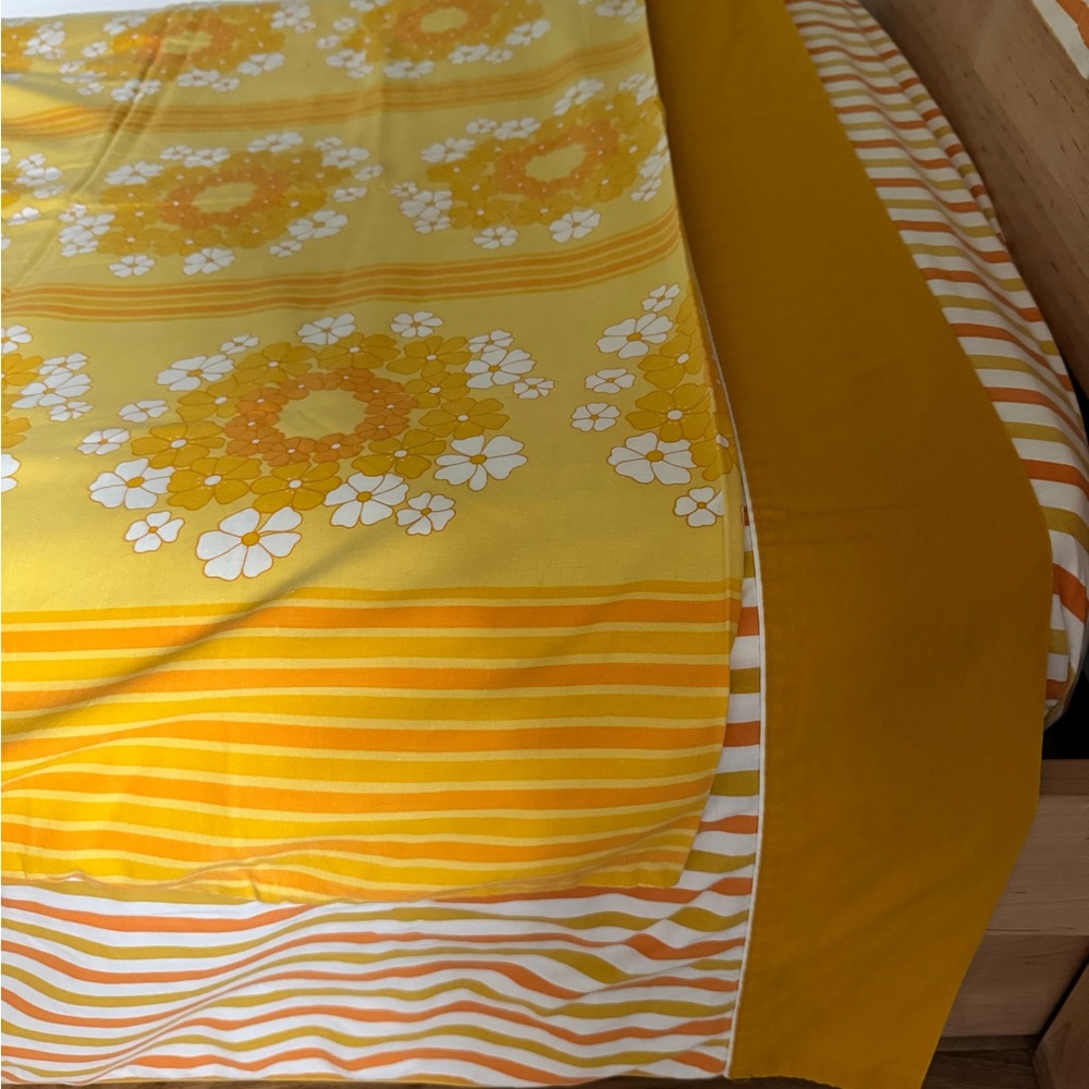 Vtg JC Penney Flat Fitted Pillowcase Duvet Twin Yellow Goldenrod Stripes 70s - Picture 10 of 16